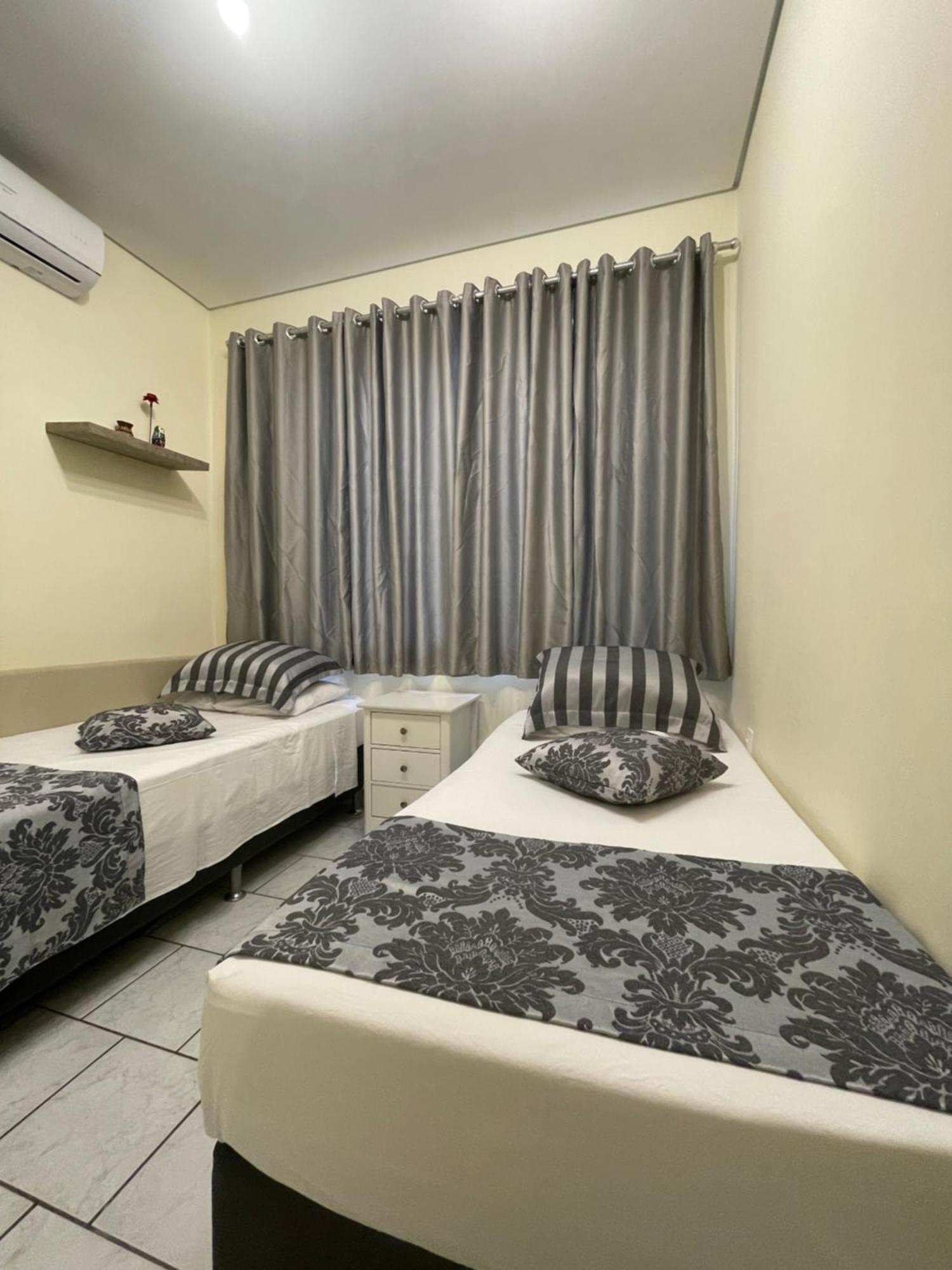 Charmoso Apto De 2 Quartos A 100M Do Mar, Super Central Apartment Balneario Camboriu Exterior photo
